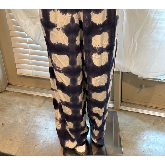 Splendid | Pants & Jumpsuits | Splendid Blue And White Pants | Poshmark